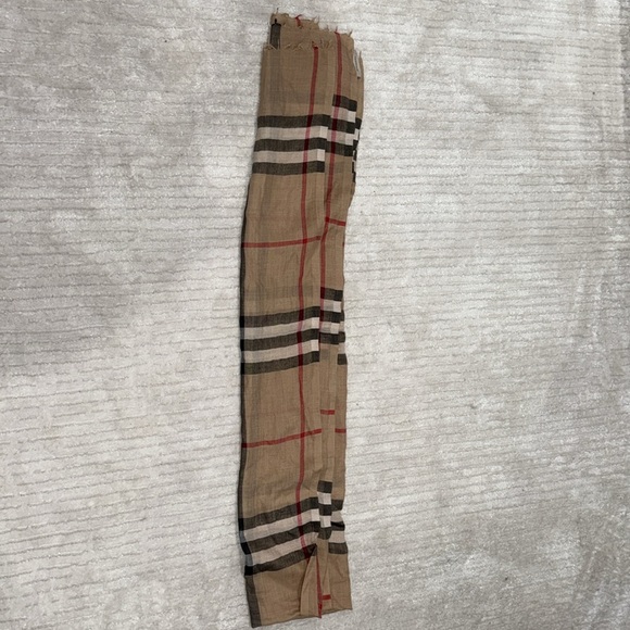 Burberry Silk Pattern Scarf - Picture 3 of 4